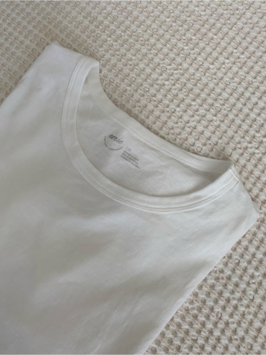 aerie Tops - AERIE 100% Cotton Crewneck Short Sleeve T-Shirt in White - L